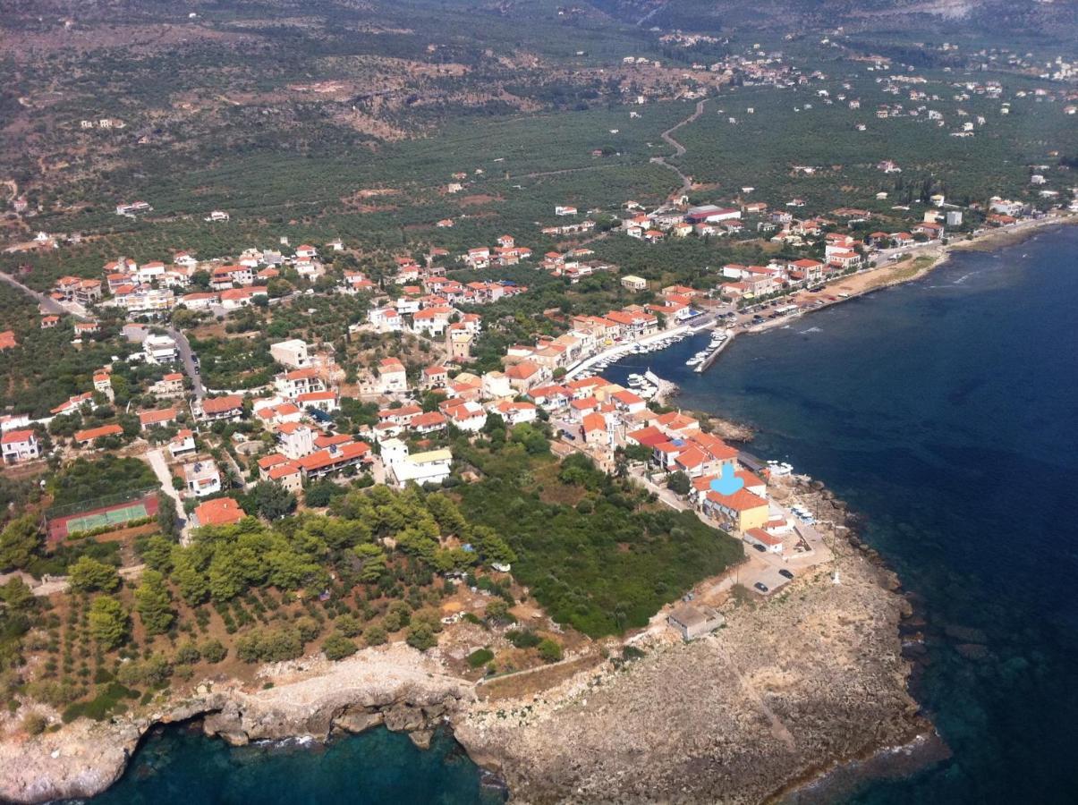 Faros Hotel Agios Nikolaos  Buitenkant foto