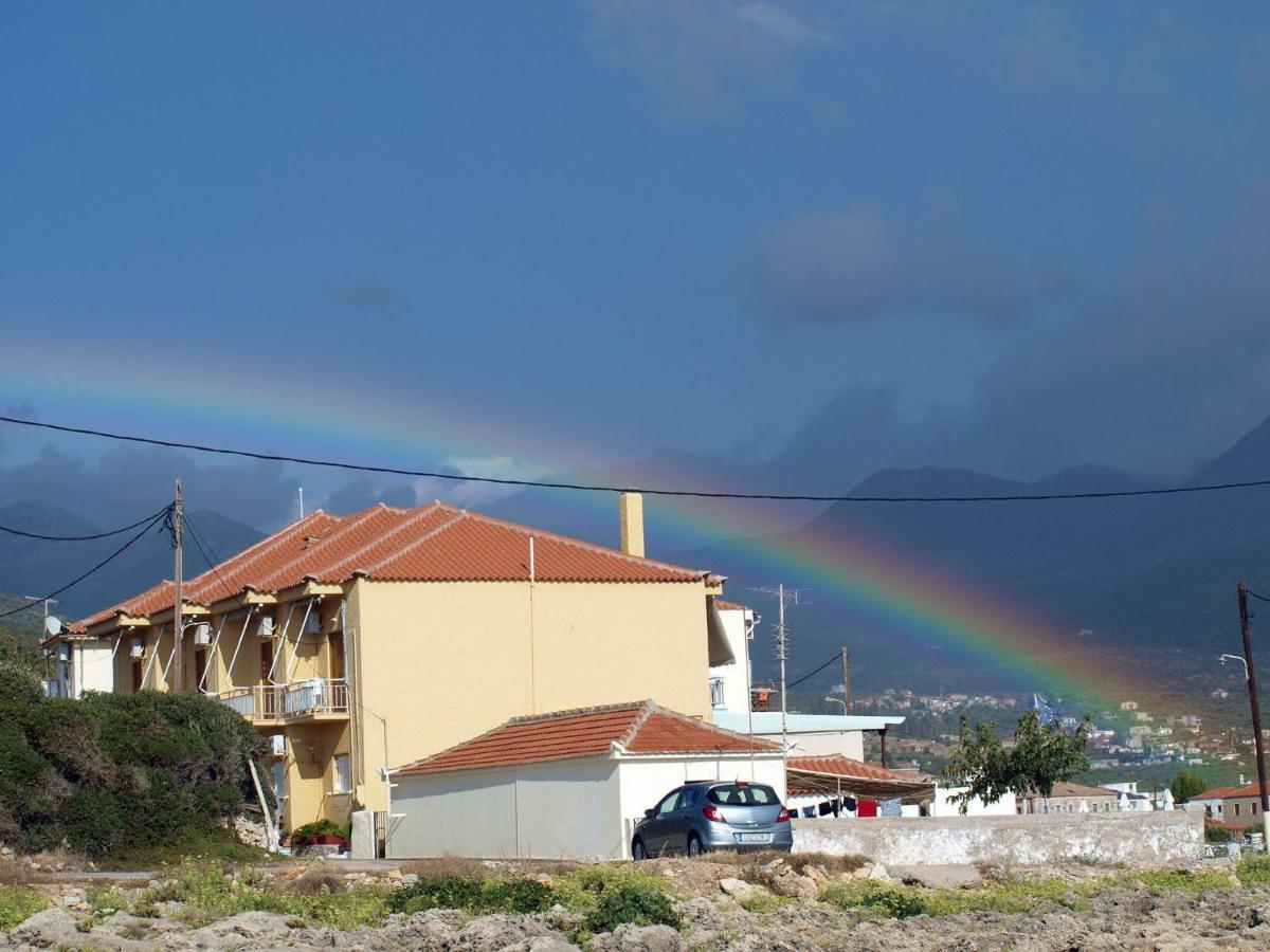 Faros Hotel Agios Nikolaos  Buitenkant foto