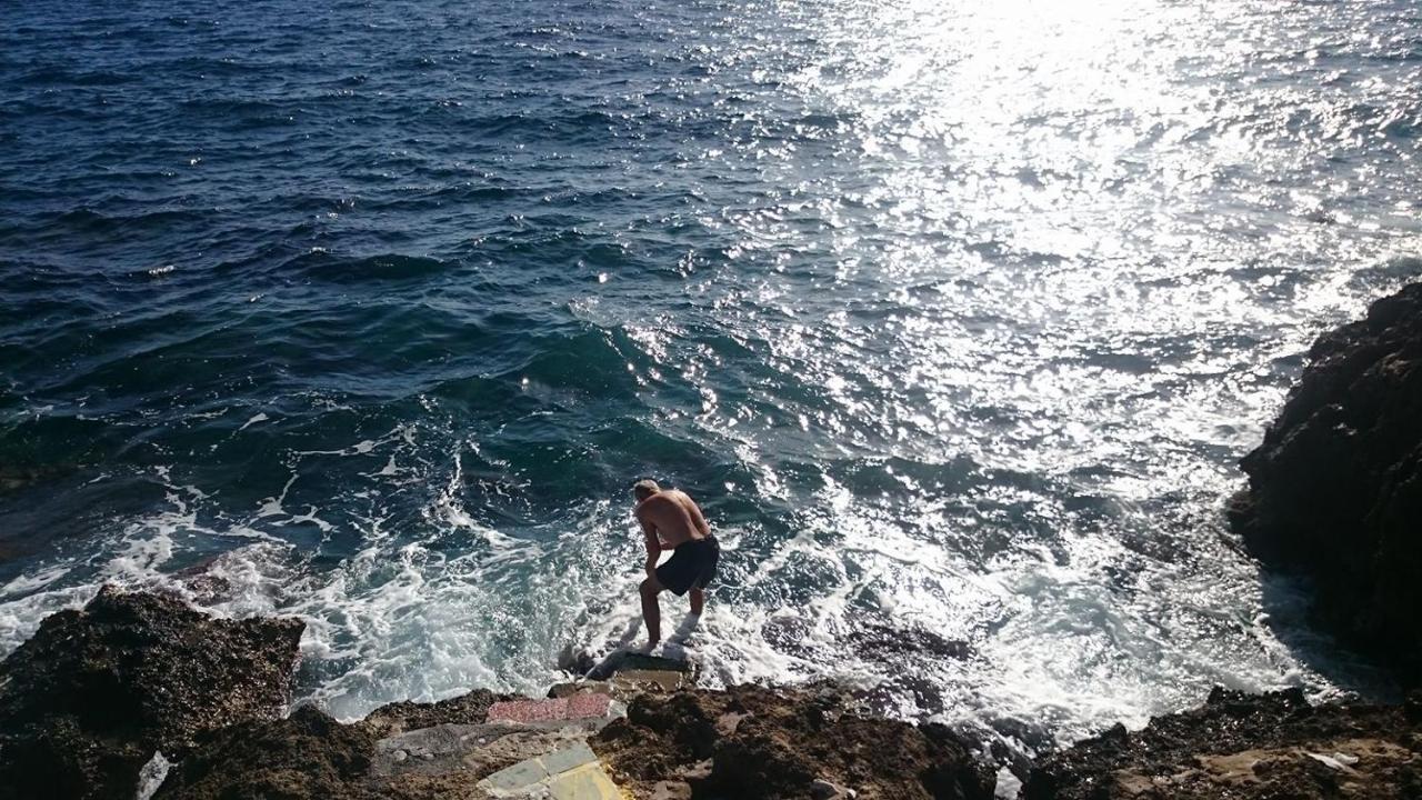 Faros Hotel Agios Nikolaos  Buitenkant foto